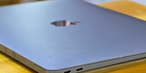 New Laptop Apple MacBook Air 2020 M1 16GB Apple M1 SSD 256GB