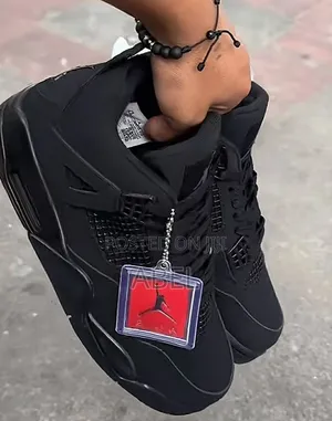 Air Jordan 4 Retro "Black Cat,"