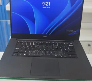 New Laptop Dell XPS 15 16GB Intel Core i7 SSD 512GB