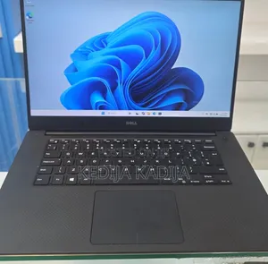 New Laptop Dell XPS 15 16GB Intel Core i7 SSD 512GB