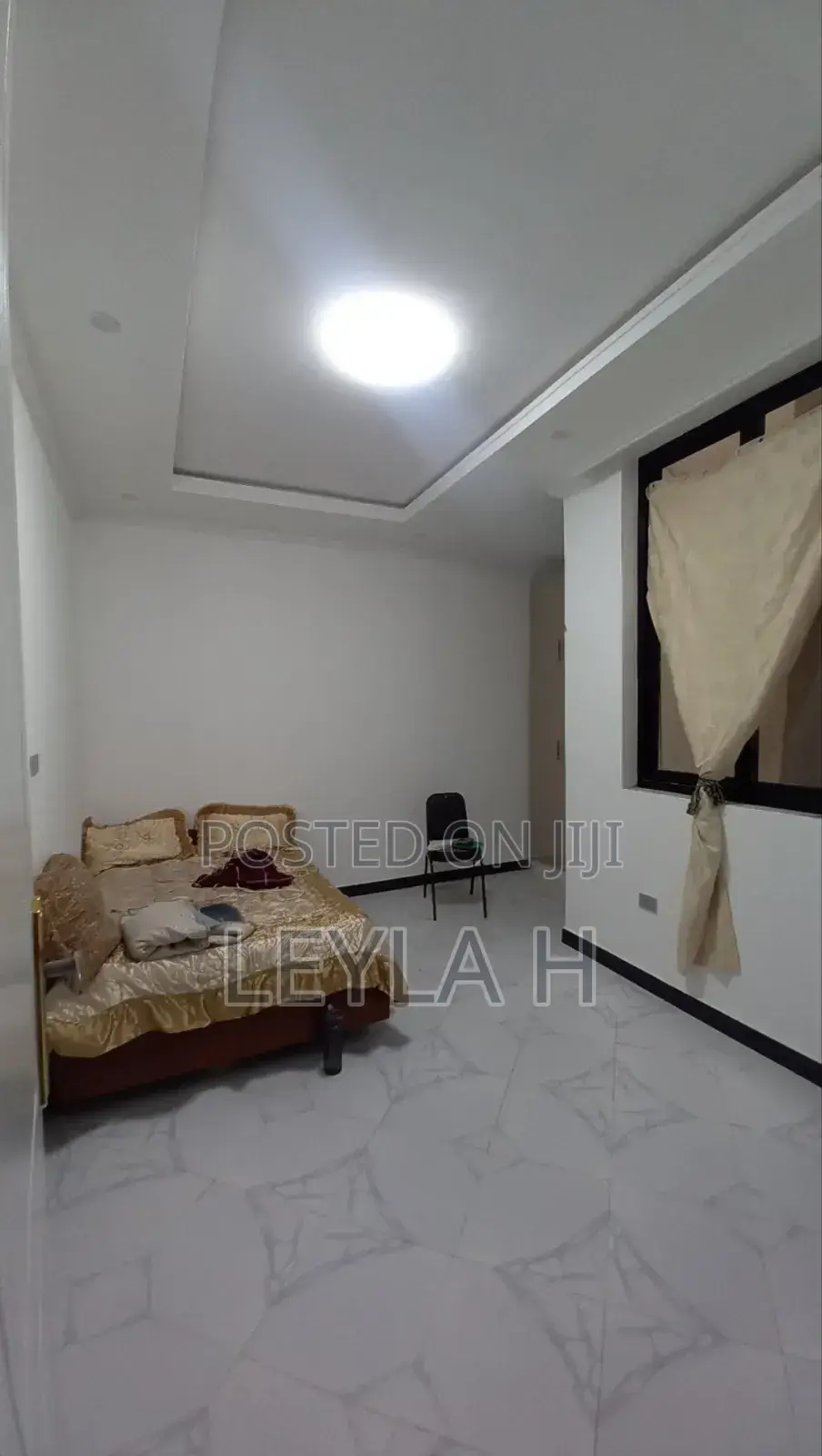 8bdrm Townhouse/Terrace in Bole for sale