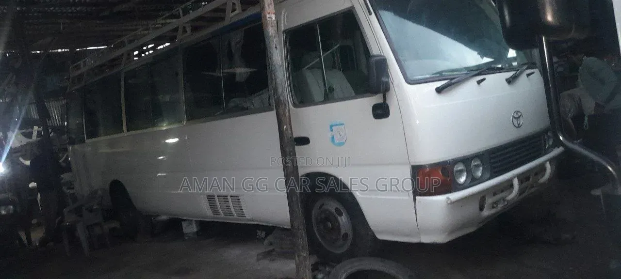 Toyota Coaster 2008 White