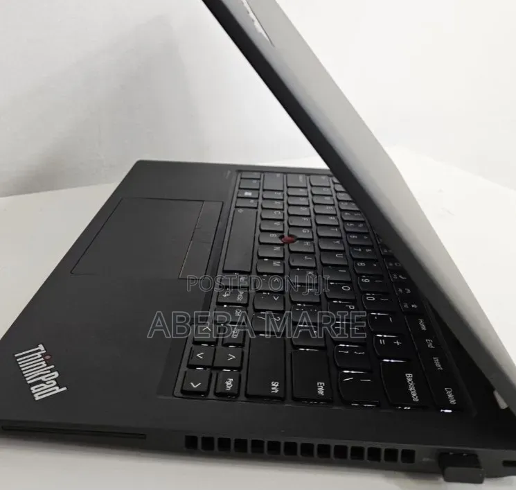 New Laptop Lenovo ThinkPad T14 16GB Intel Core i7 SSD 512GB
