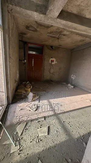 2bdrm Condo in ቦሌ በሻሌ 40/60 ኮንዶሚኒየም, Bole for sale