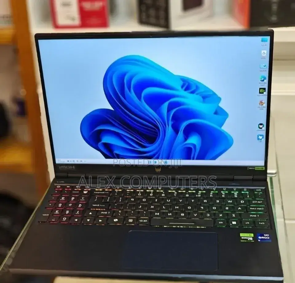 New Laptop Acer Predator Helios Neo 16 16GB Intel Core i9 SSD 1T