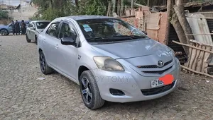 Toyota Belta 2006 Silver