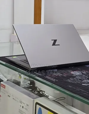 New Laptop HP ZBook 15 32GB Intel Core i7 SSD 512GB