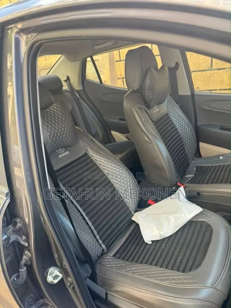 Hyundai I10 2023 Gray