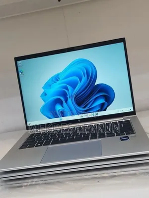 New Laptop HP EliteBook 840 16GB Intel Core i9 SSD 512GB