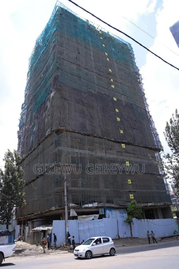 3bdrm House in Emarosh Real Estate, Yeka for sale