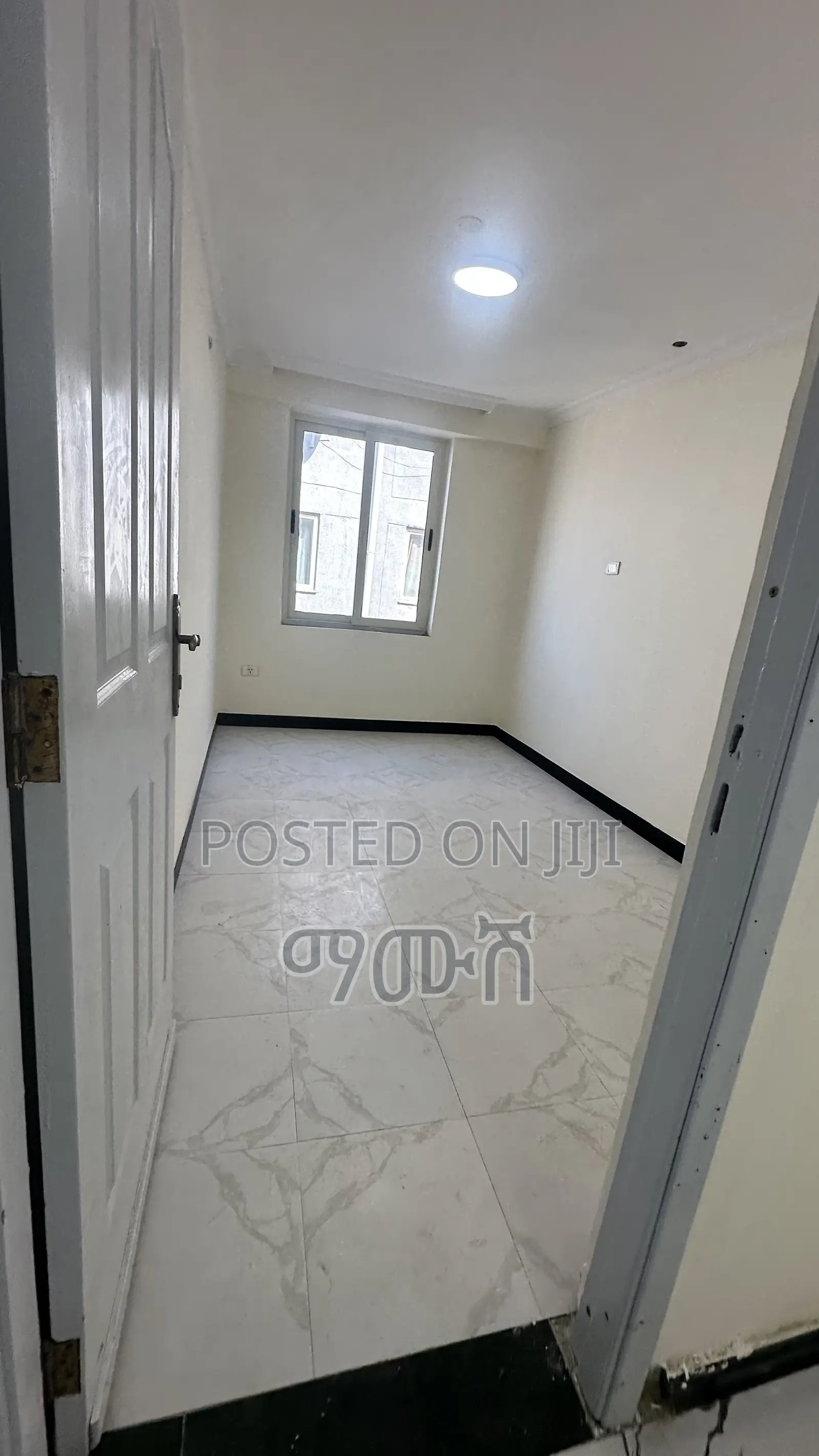 Furnished 3bdrm Condo in አያት 40/60 ኮንዶሚኒየም, Bole for sale