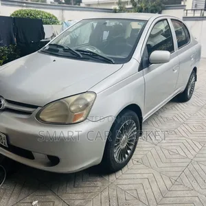 Toyota Platz 2005 Blue