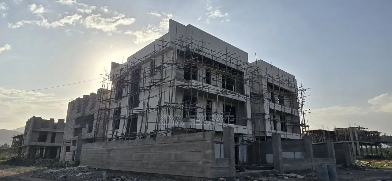 4bdrm Villa in Villa, Nifas Silk-Lafto for sale