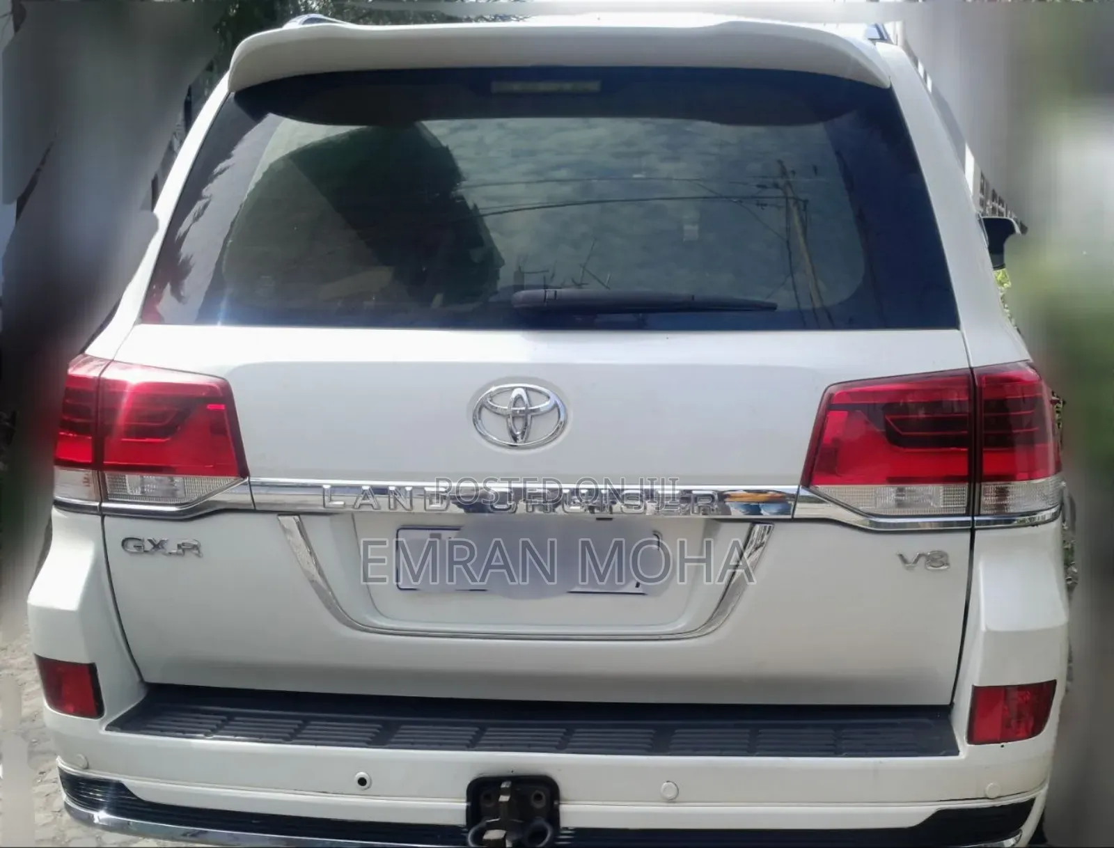 Toyota Land Cruiser 2010 White