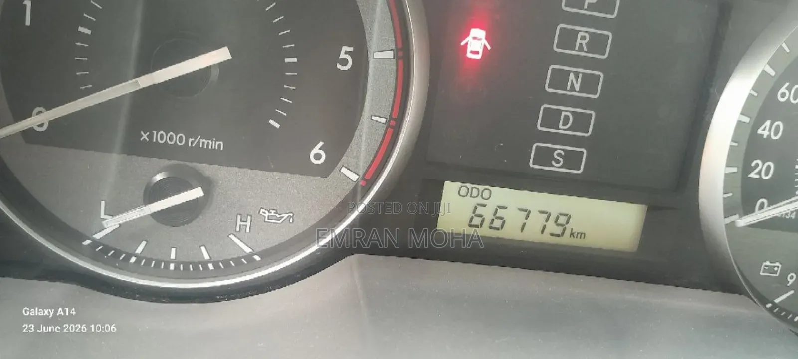 Toyota Land Cruiser 2010 White