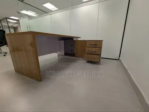 Top Quality Classic Managrial Table(Will Be Delivered Within 7 Days)
