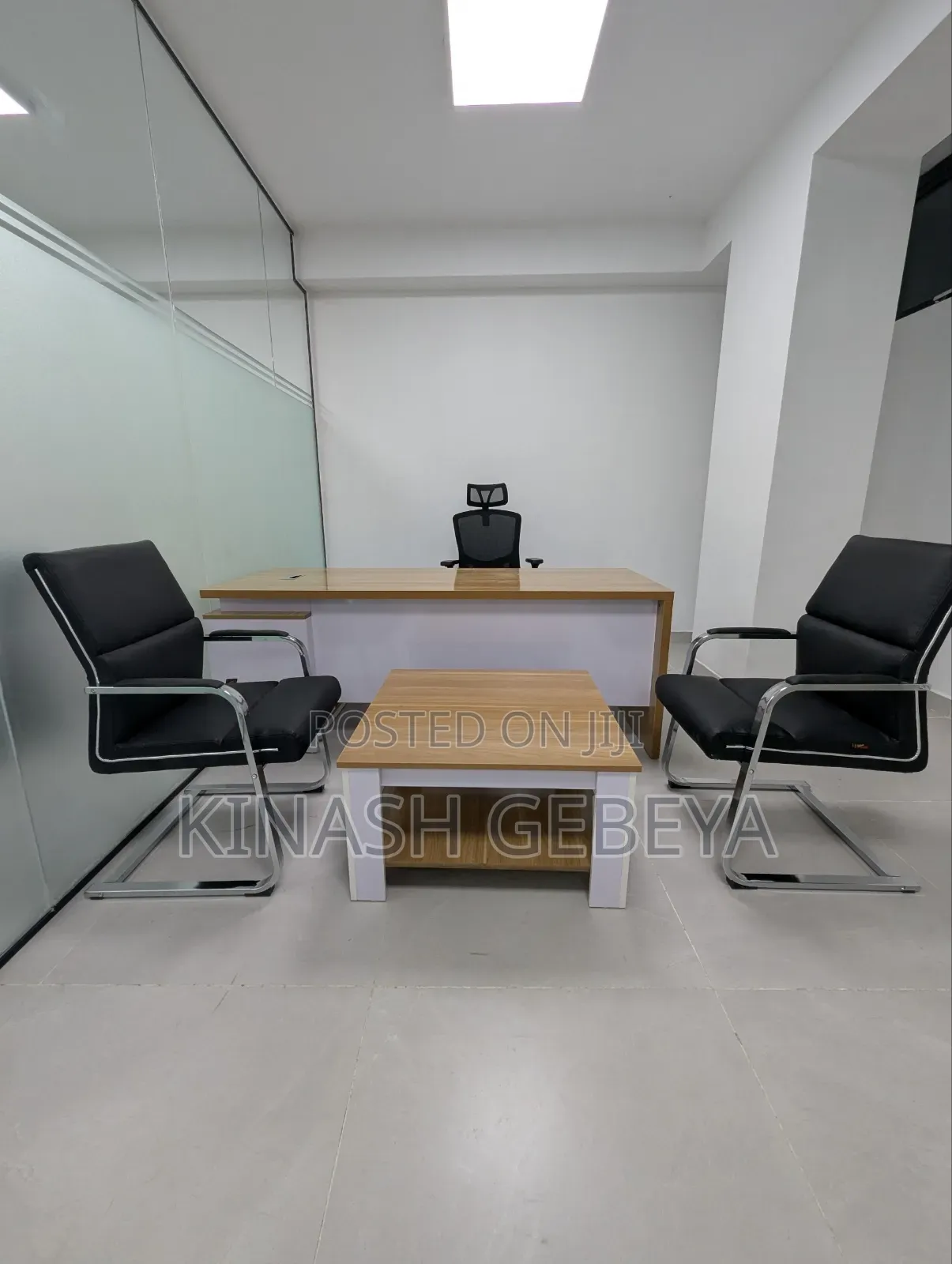 Top Quality Classic Managrial Table(Will Be Delivered Within 7 Days)