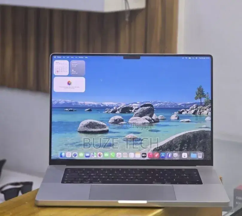 New Laptop Apple MacBook Pro 2021 M1 32GB Apple M1 Pro SSD 512GB
