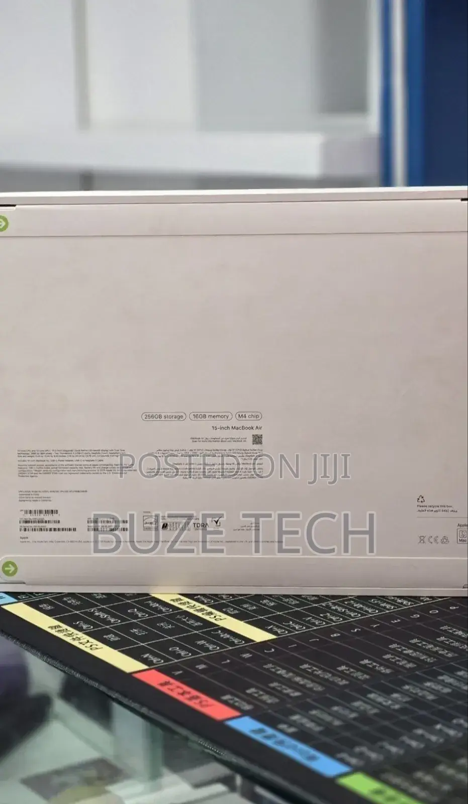 New Laptop Apple MacBook Air 2025 M4 16GB Apple M4 SSD 256GB
