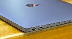 New Laptop Apple MacBook Air 2020 M1 16GB Apple M1 SSD 256GB