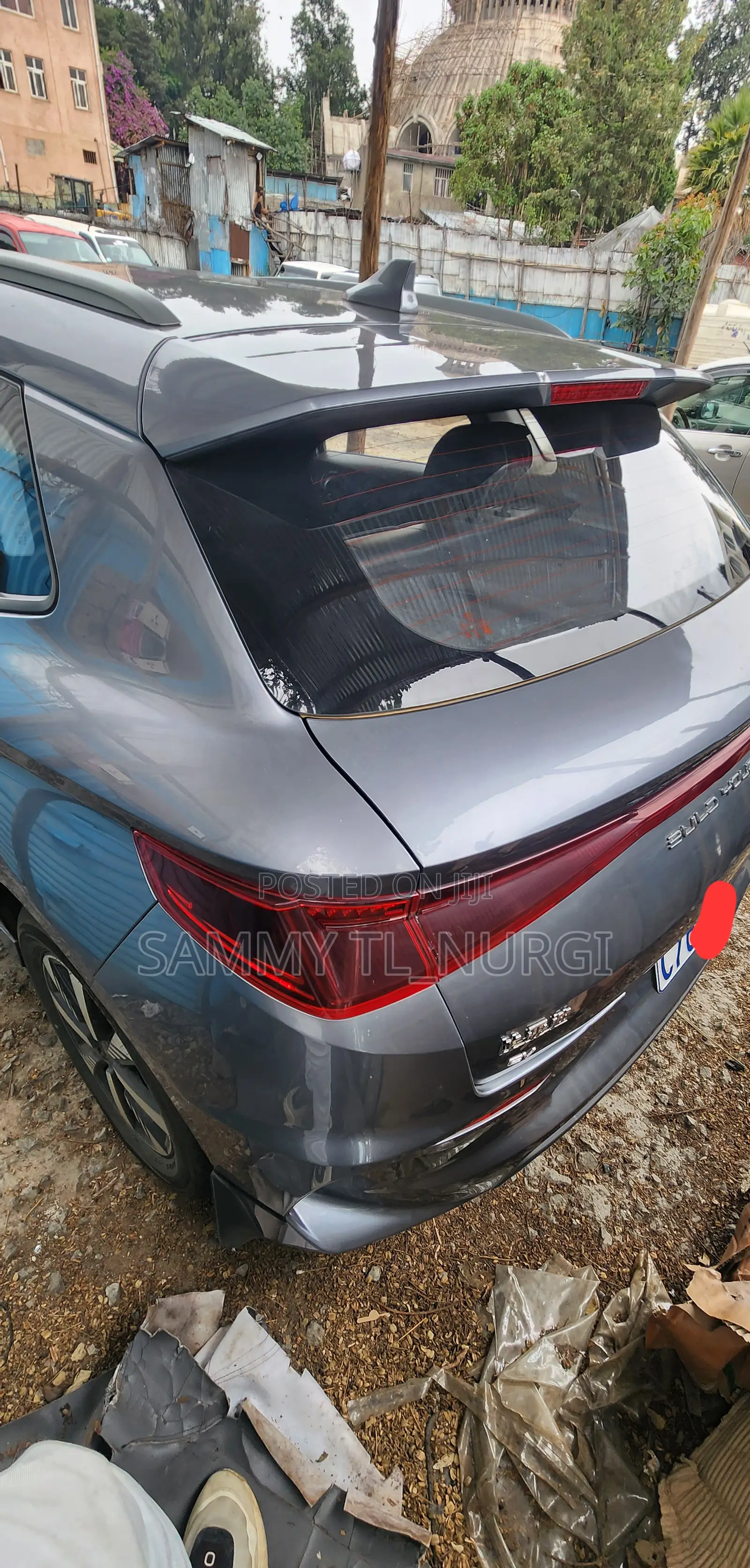 New BYD E2 43 kWh 94 hp FWD 2025 Gray