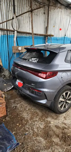 New BYD E2 43 kWh 94 hp FWD 2025 Gray