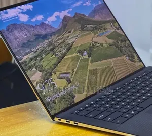 New Laptop Dell XPS 15 16GB Intel Core i7 SSD 512GB