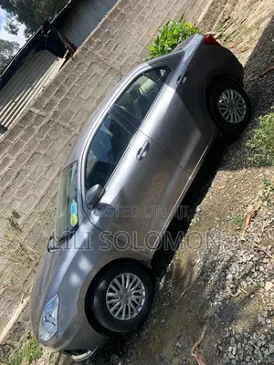 Suzuki Dzire 2022 Silver