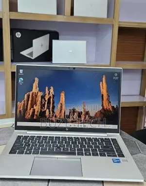 New Laptop HP EliteBook 840 G8 16GB Intel Core i5 SSD 512GB