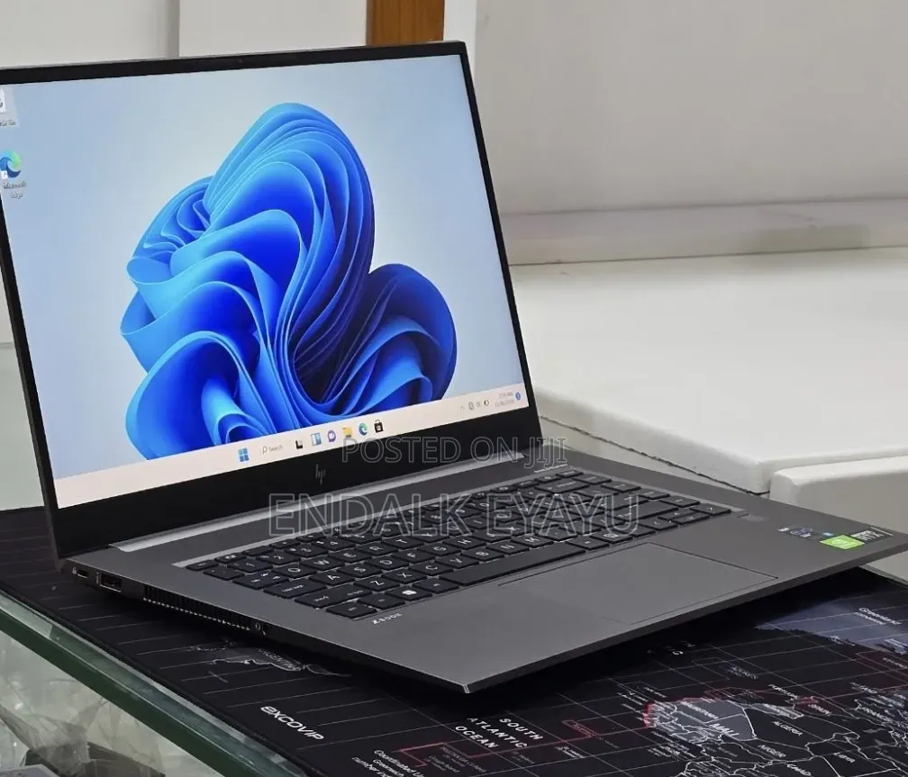 New Laptop HP ZBook 15 32GB Intel Core i7 SSD 512GB