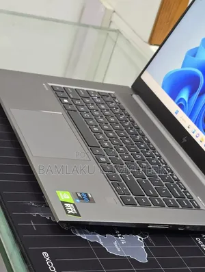 New Laptop HP ZBook 15 32GB Intel Core i7 SSD 512GB