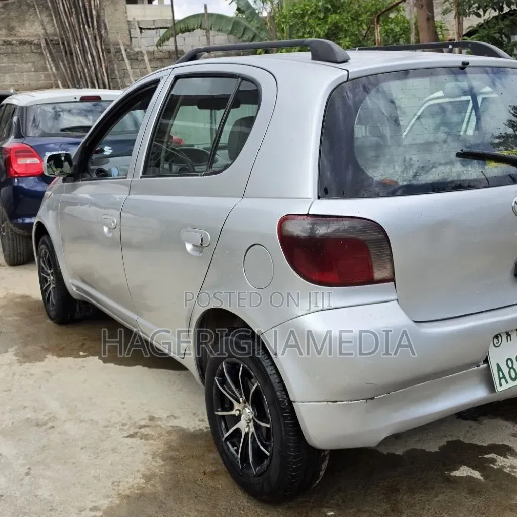 Toyota Yaris 2007 Silver