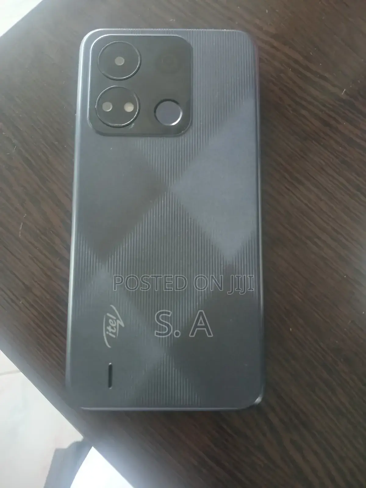 Itel A04 32 GB Black