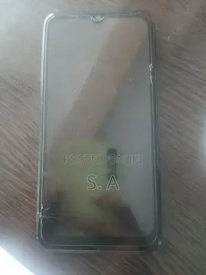 Itel A04 32 GB Black