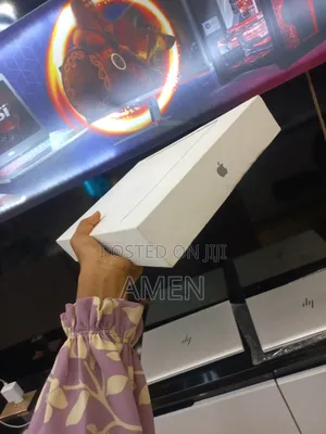 New Laptop Apple MacBook Air 2026 M5 16GB Apple M5 SSD 512GB