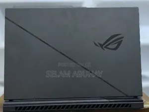 New Laptop Asus ROG Strix G17 16GB Intel Core i9 SSD 1T