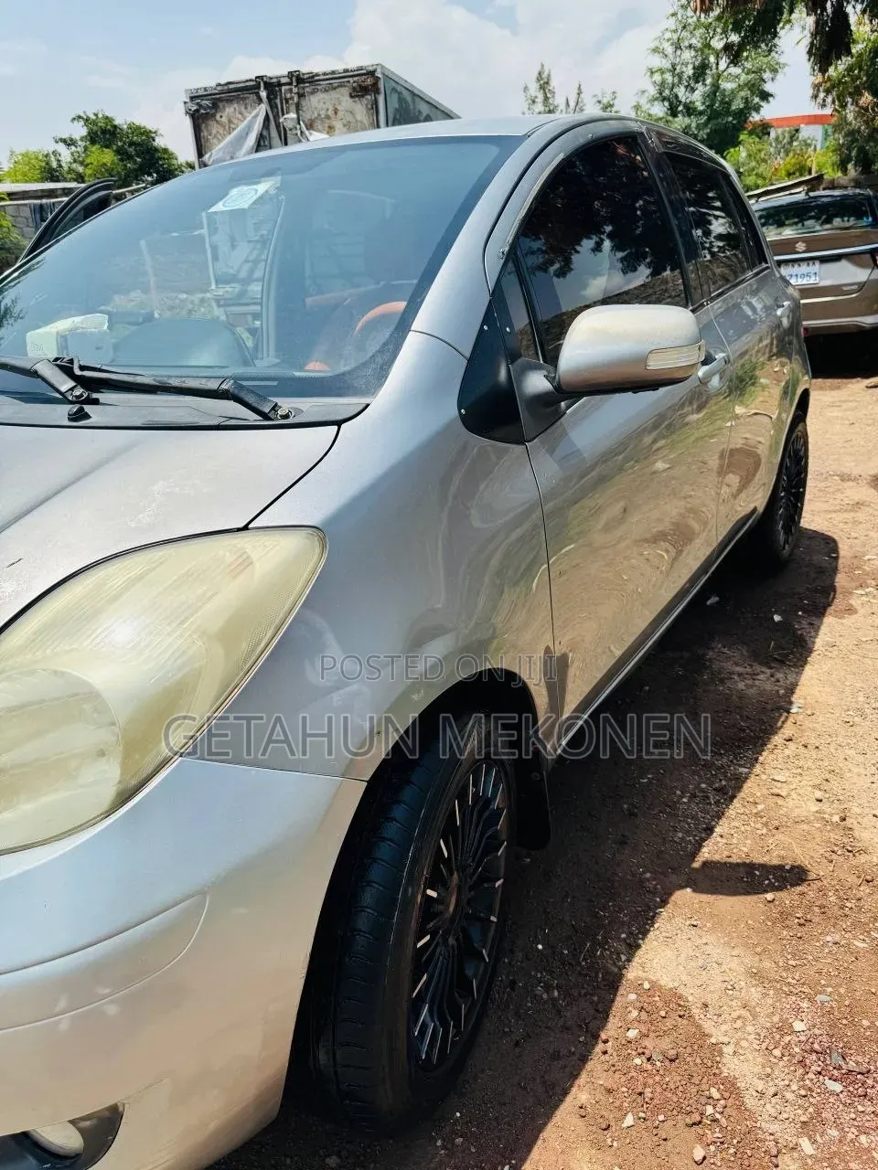 Toyota Yaris 2010 Gray