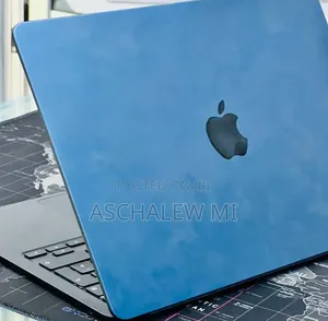 New Laptop Apple MacBook Air 2022 M2 16GB Apple M2 SSD 512GB
