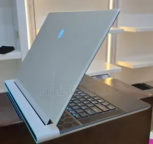 New Laptop Alienware X16 16GB Intel Core Ultra 7 SSD 1T