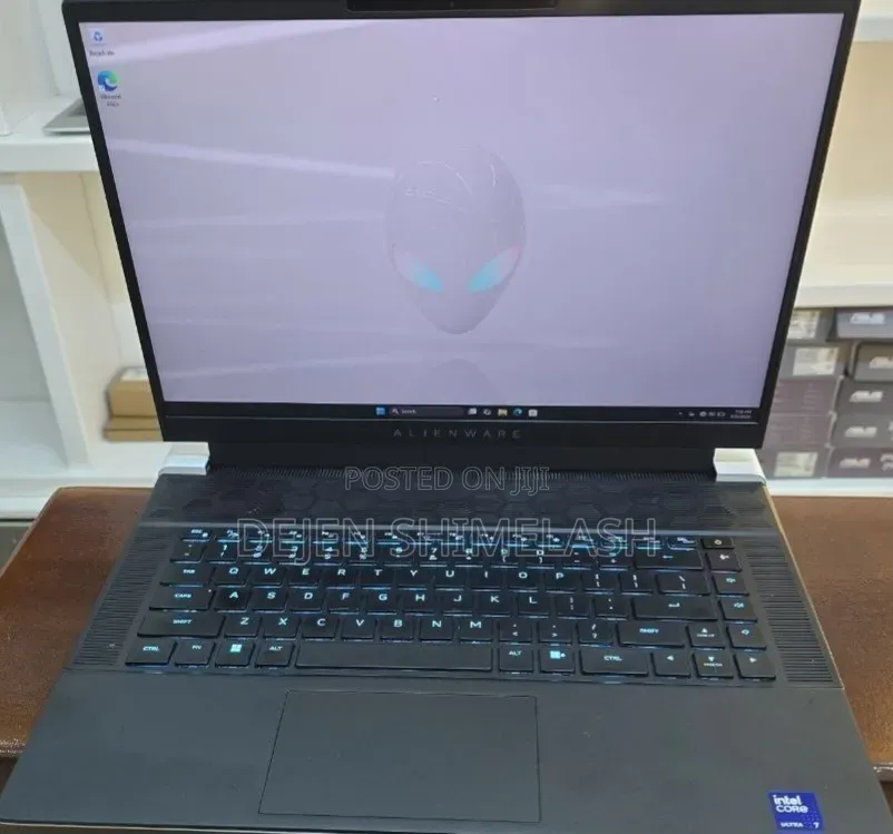 New Laptop Alienware X16 16GB Intel Core Ultra 7 SSD 1T