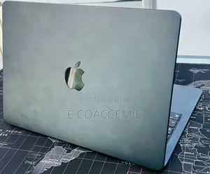 New Laptop Apple MacBook 16GB SSD 512GB