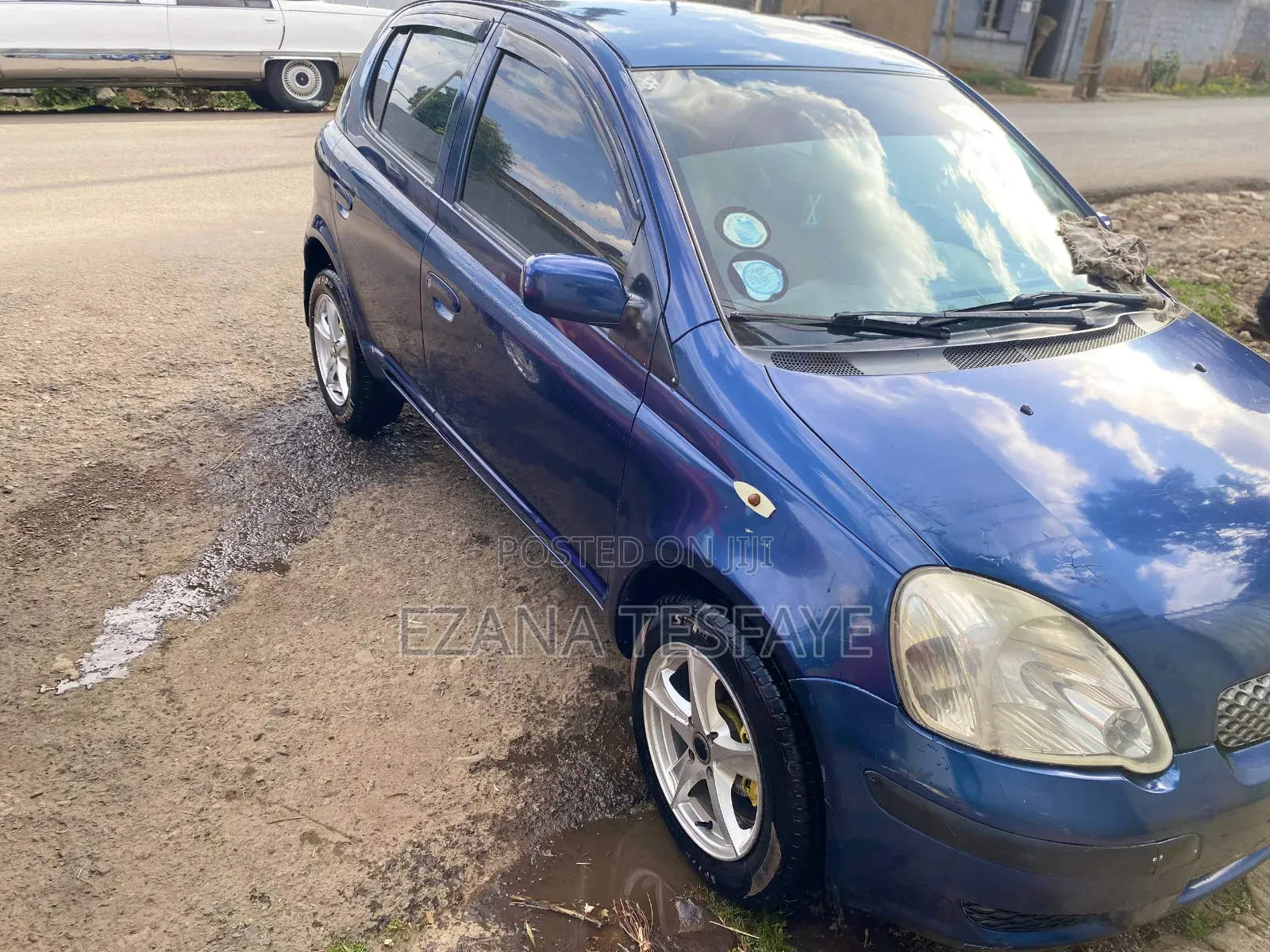 Toyota Vitz 2003 Blue