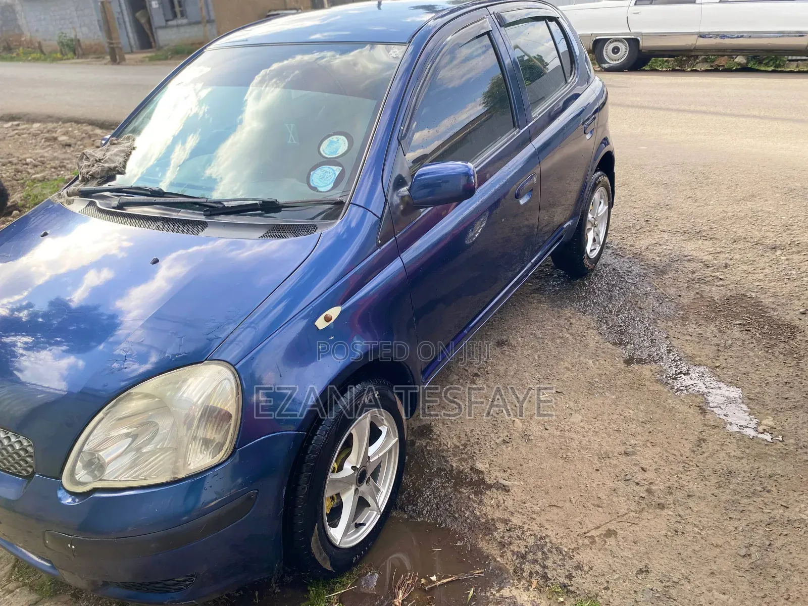 Toyota Vitz 2003 Blue