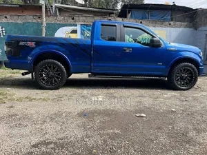 Ford F-150 2018 Blue