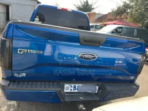 Ford F-150 2018 Blue