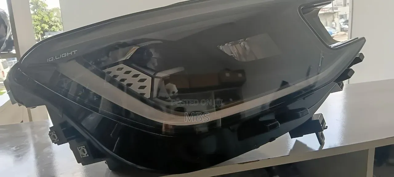 Volkswagen Id4 Headlamp