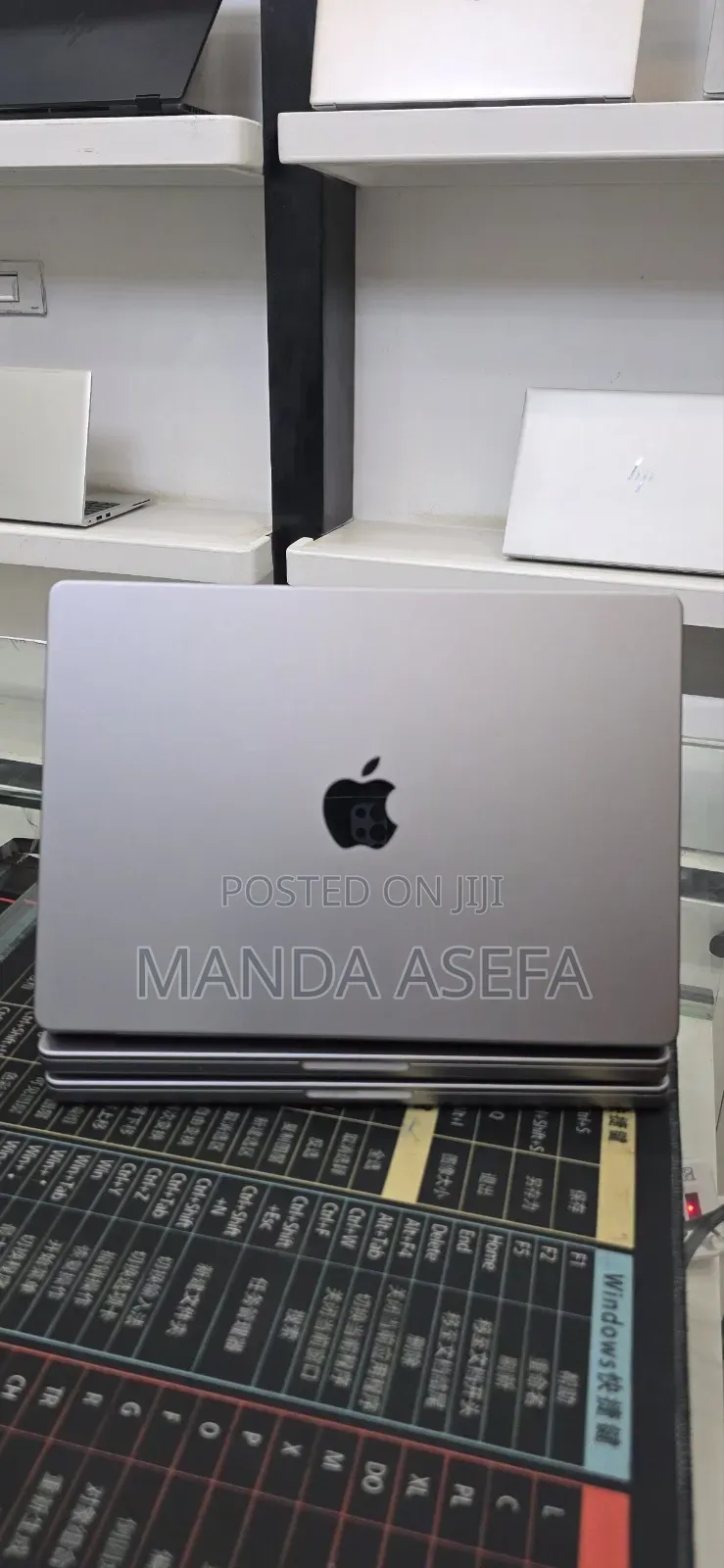 New Laptop Apple MacBook Pro 2021 M1 32GB Apple M1 Pro SSD 512GB
