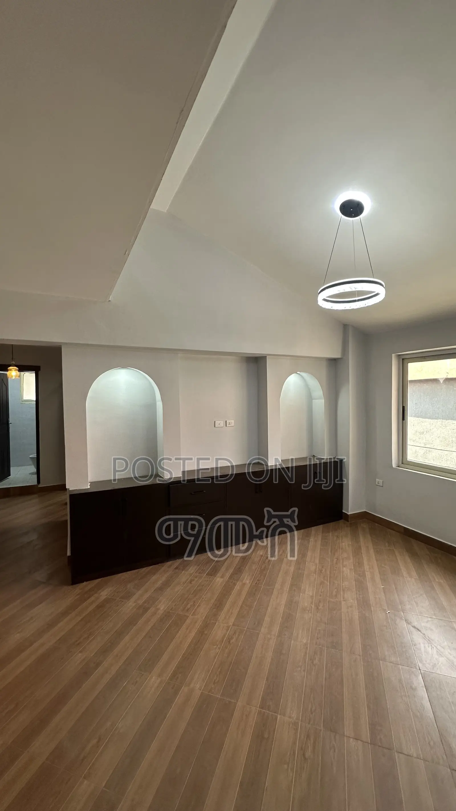 Furnished 2bdrm Condo in አያት 40/60 ኮንዶሚኒየም, Bole for sale