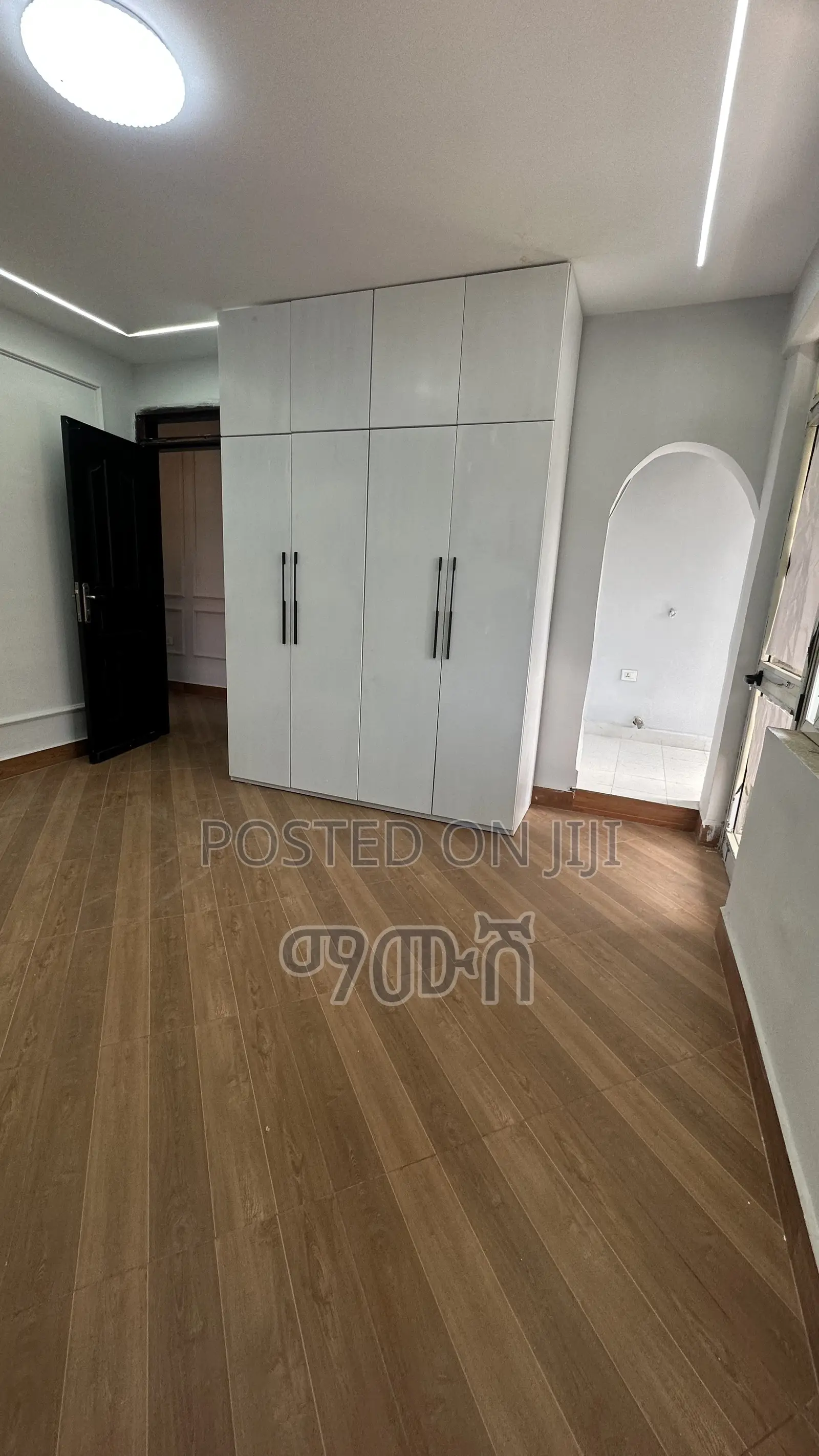 Furnished 2bdrm Condo in አያት 40/60 ኮንዶሚኒየም, Bole for sale
