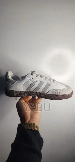 Adidas Samba